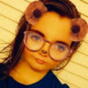 Meet your Posher, Caitlyn